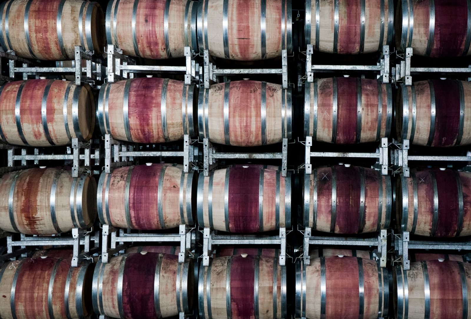 Bodegas Centenarias en Haro: las Tres Formas de Visitarlas desde un Palacio en Exclusiva
