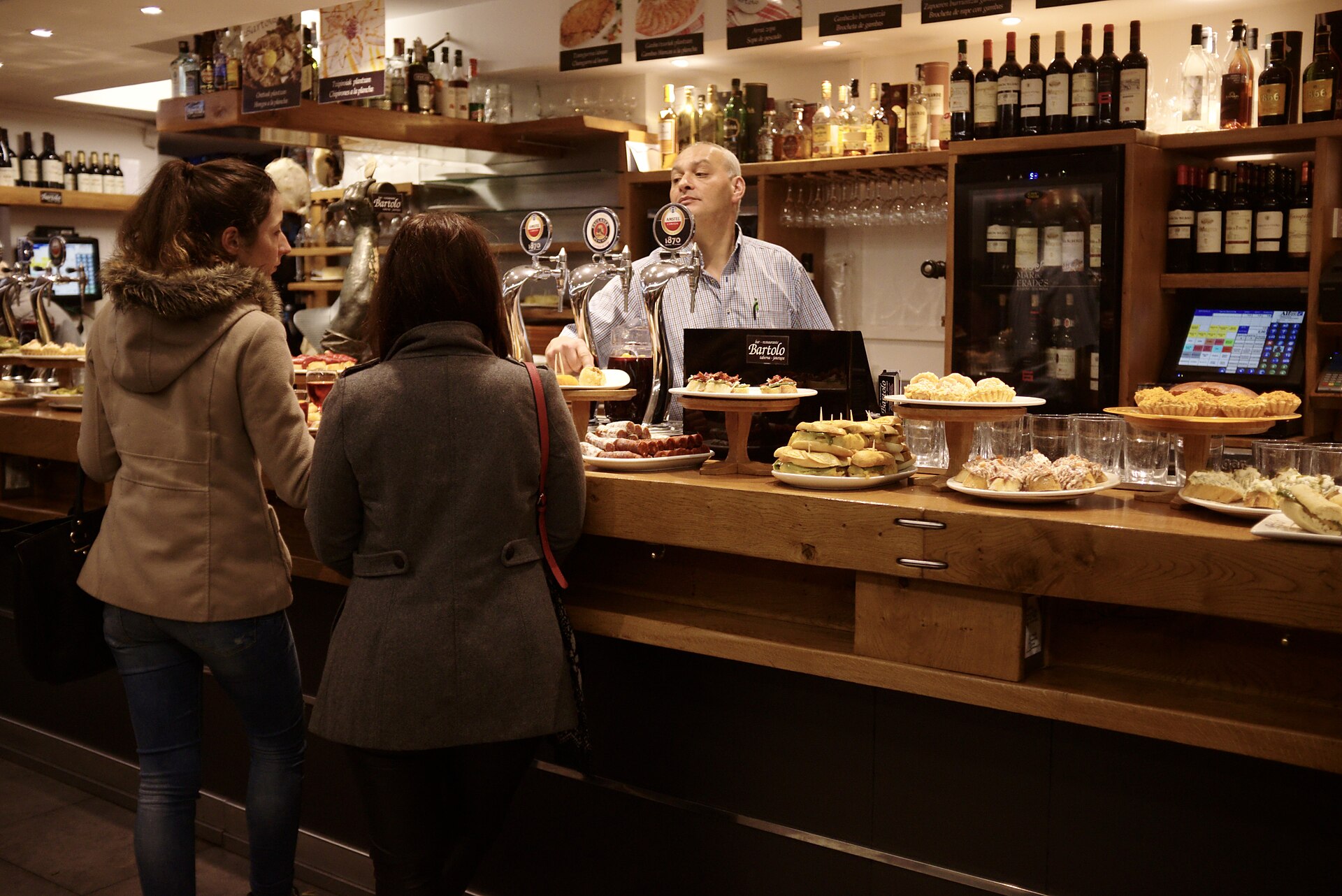 San Sebastián, Bilbao y La Rioja: la Ruta del Pintxo y el Vino en 3 Días